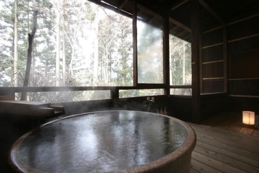 ホテル 湯豆のやど本伝 みなかみ町 エクステリア 写真