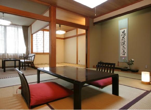 ホテル 湯豆のやど本伝 みなかみ町 エクステリア 写真
